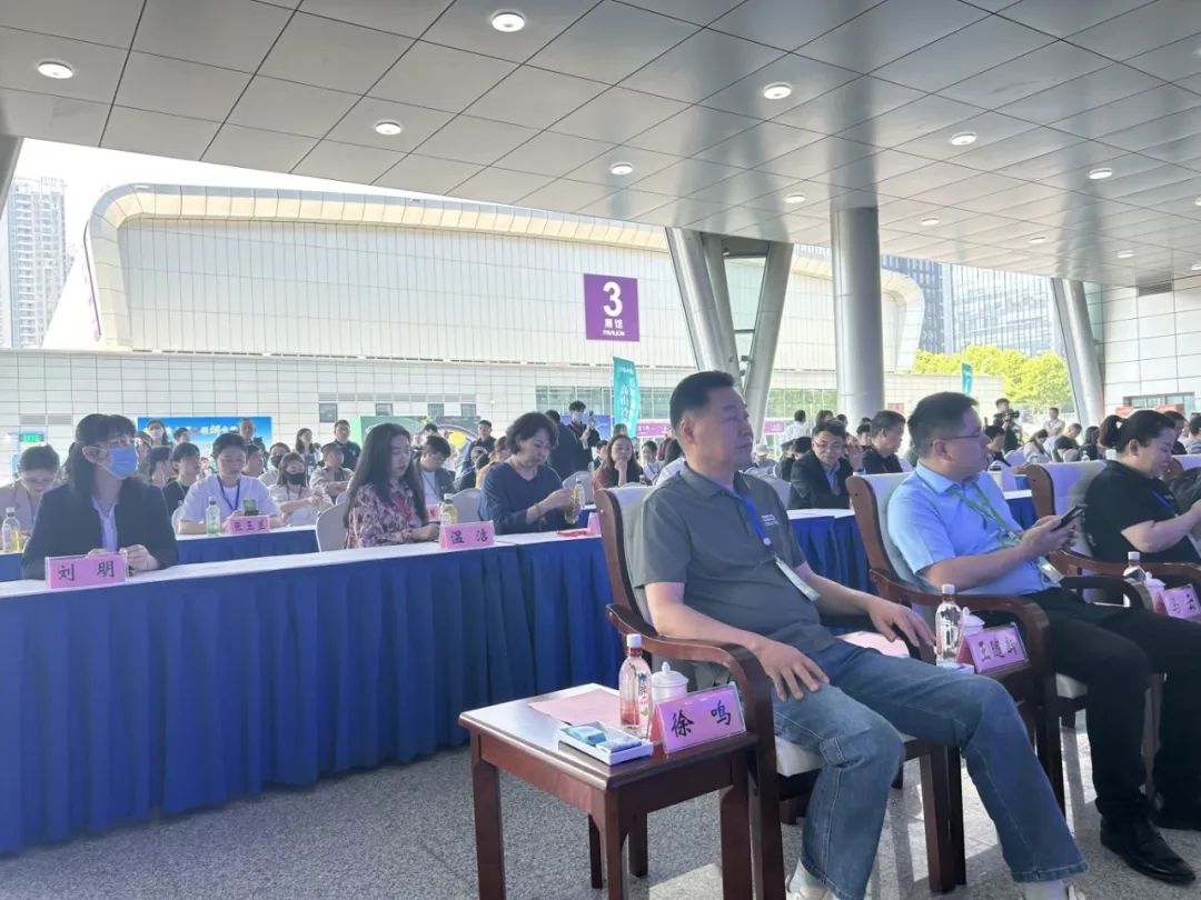 http://m.wuliu123.com.cn/Upload/ueditor/1715570352365464.jpg